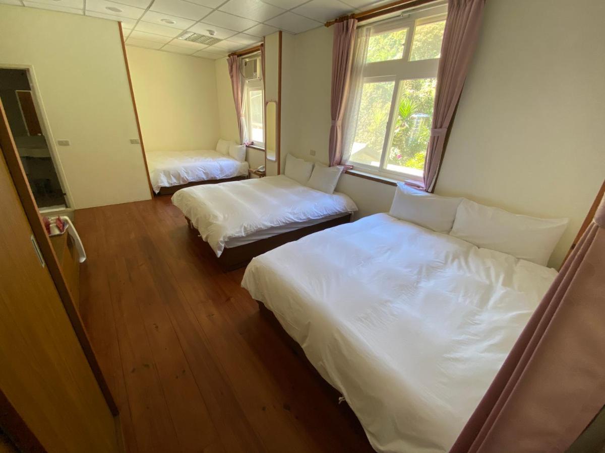 Lu-Lin B&B Wufeng  Buitenkant foto