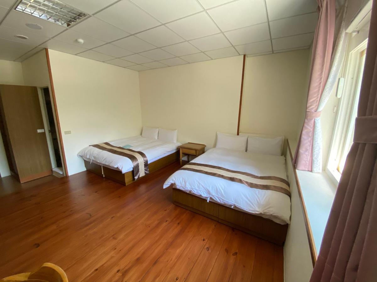 Lu-Lin B&B Wufeng  Buitenkant foto