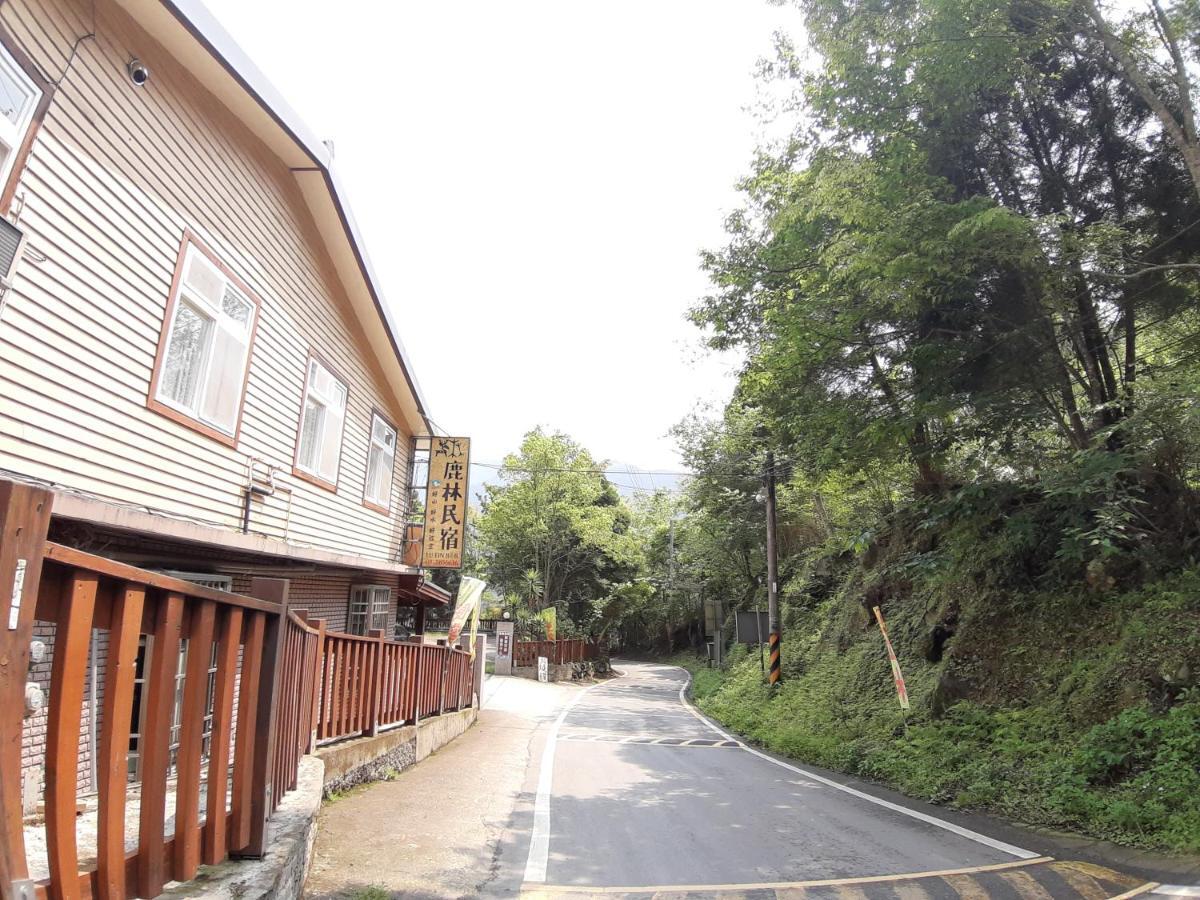 Lu-Lin B&B Wufeng  Buitenkant foto